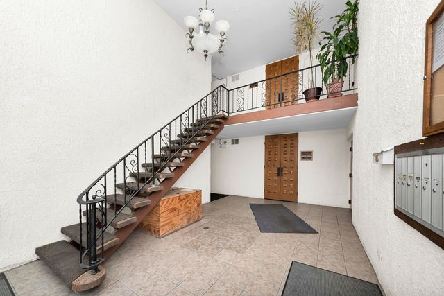743 E Fullerton Avenue 112, Glendale Heights, IL 60139