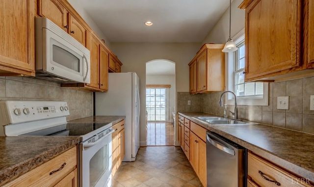 1093 Cranberry Court, Moneta, VA 24121