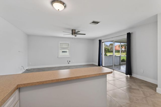 3060 MERIDIAN Way N 8, Palm Beach Gardens, FL 33410