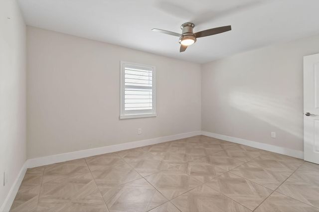 3060 MERIDIAN Way N 8, Palm Beach Gardens, FL 33410