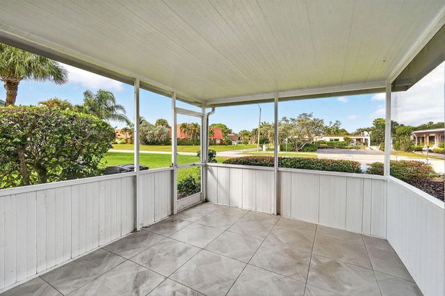 3060 MERIDIAN Way N 8, Palm Beach Gardens, FL 33410