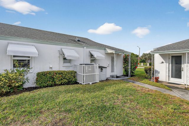 3060 MERIDIAN Way N 8, Palm Beach Gardens, FL 33410