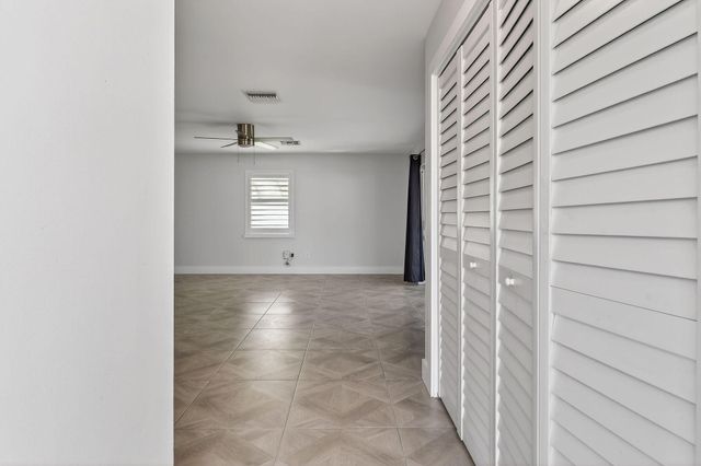3060 MERIDIAN Way N 8, Palm Beach Gardens, FL 33410