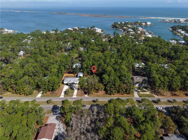 410 Bienville Boulevard, Dauphin Island, AL 36528
