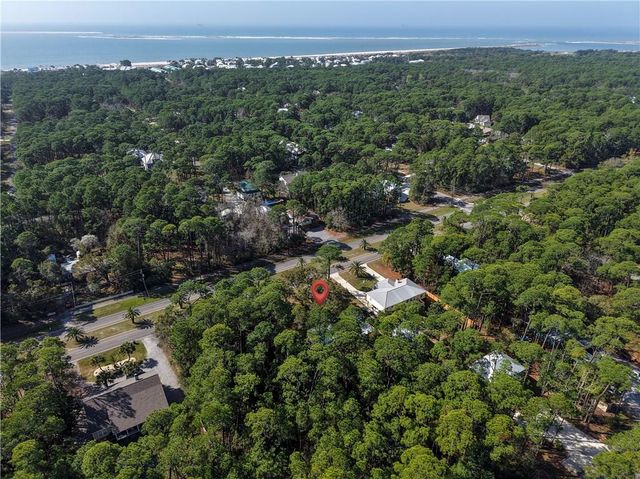 410 Bienville Boulevard, Dauphin Island, AL 36528