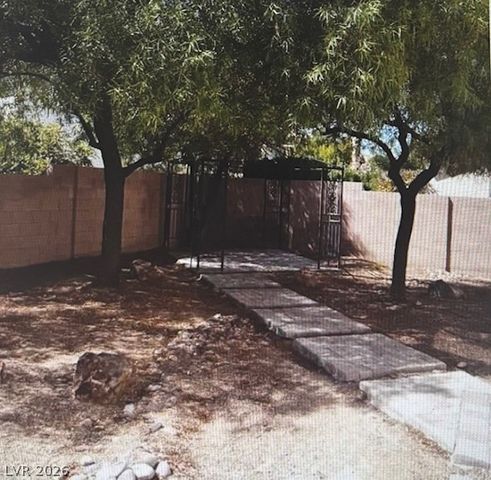 4821 Whisper Lake Avenue, Las Vegas, NV 89131