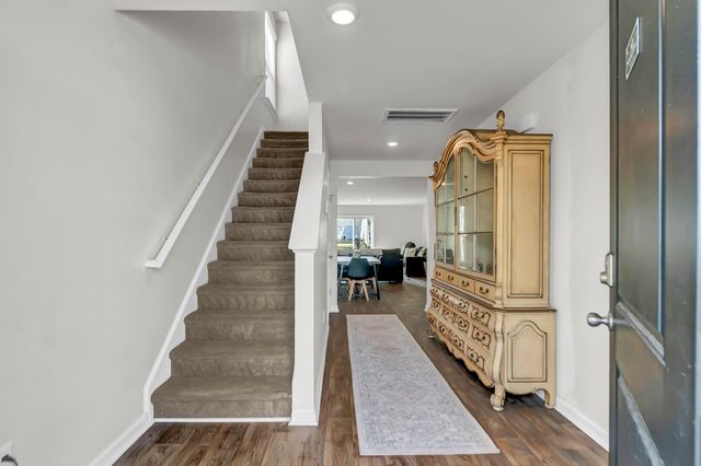 105 Clear Tide Drive, Summerville, SC 29486