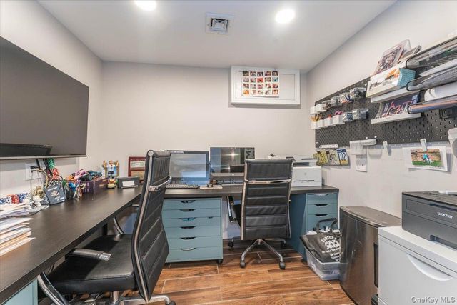 266 Rockaway Turnpike, Cedarhurst, NY 11516