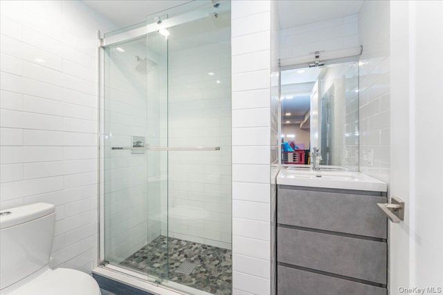 266 Rockaway Turnpike, Cedarhurst, NY 11516