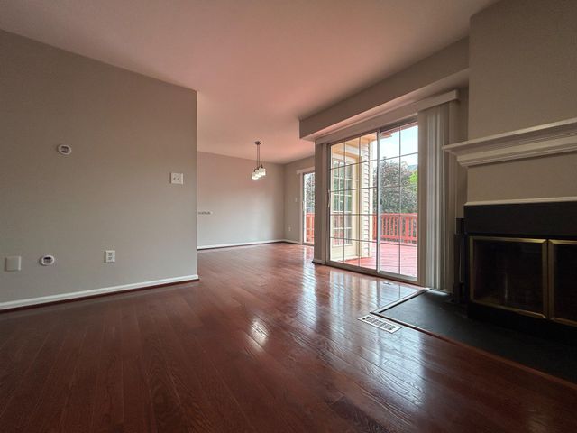 3869 WAYTHORN PL, Fairfax, VA 22033