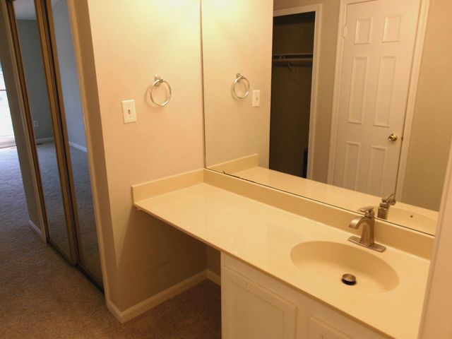 3869 WAYTHORN PL, Fairfax, VA 22033
