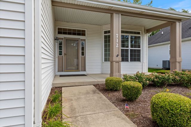 712 Sanctuary Lane, Joliet, IL 60435