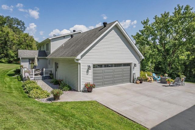 26934 Meadowlark Lane, Richland Center, WI 53581