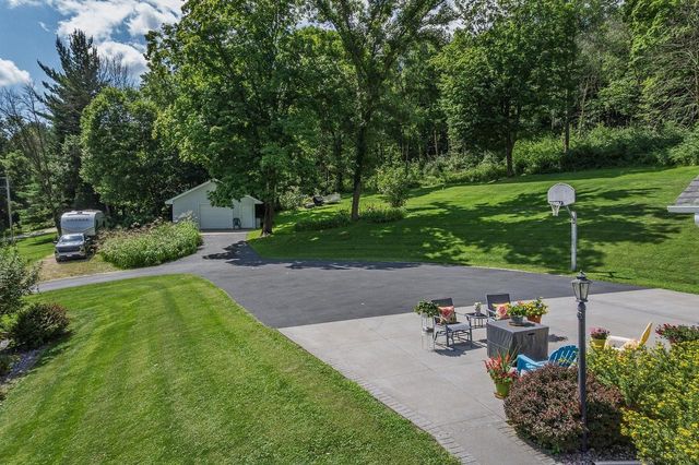 26934 Meadowlark Lane, Richland Center, WI 53581