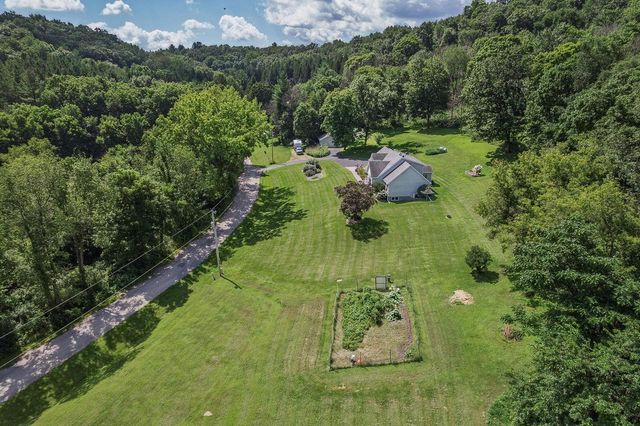 26934 Meadowlark Lane, Richland Center, WI 53581