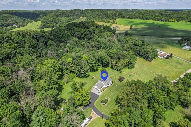 26934 Meadowlark Lane, Richland Center, WI 53581