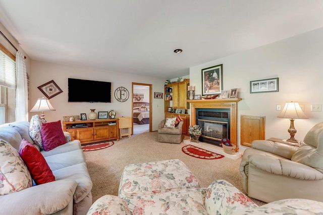 26934 Meadowlark Lane, Richland Center, WI 53581