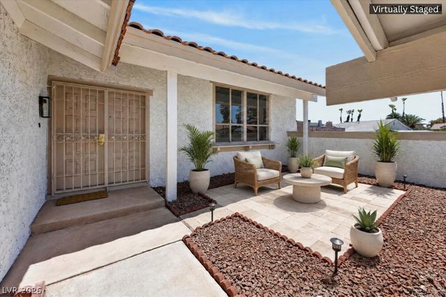 3842 Higley Street, Las Vegas, NV 89103