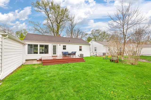 962 Vine Street, Adrian, MI 49221