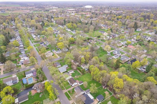 962 Vine Street, Adrian, MI 49221
