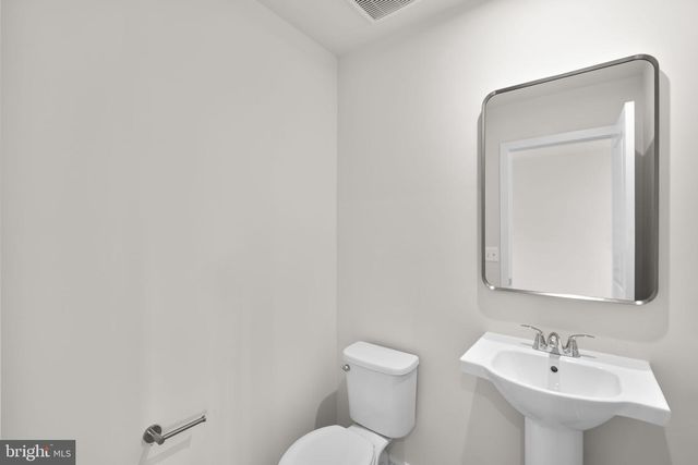 42119 PICASSO SQ, Ashburn, VA 20148