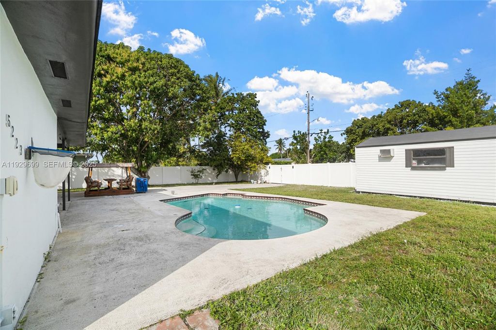 Image 30 of property listing at 5223 Monroe St, Hollywood, FL 33021