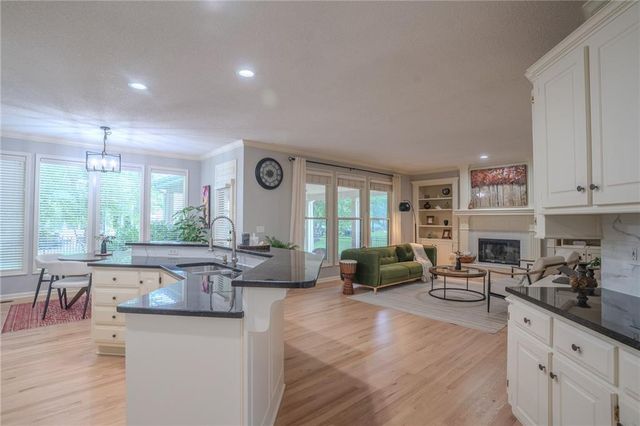 13918 Parkhill Street, Overland Park, KS 66221