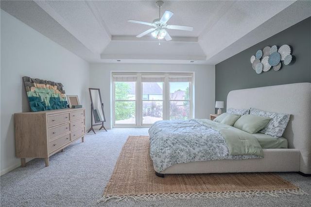 13918 Parkhill Street, Overland Park, KS 66221