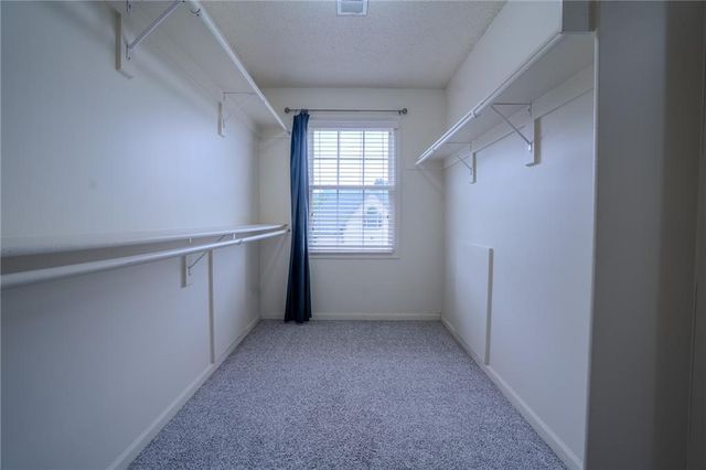 13918 Parkhill Street, Overland Park, KS 66221