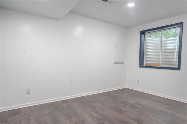 13918 Parkhill Street, Overland Park, KS 66221