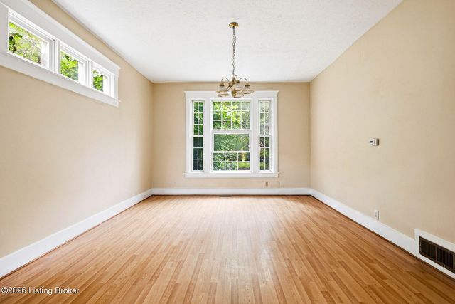 3712 W Broadway, Louisville, KY 40211