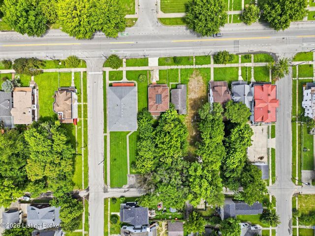 3712 W Broadway, Louisville, KY 40211