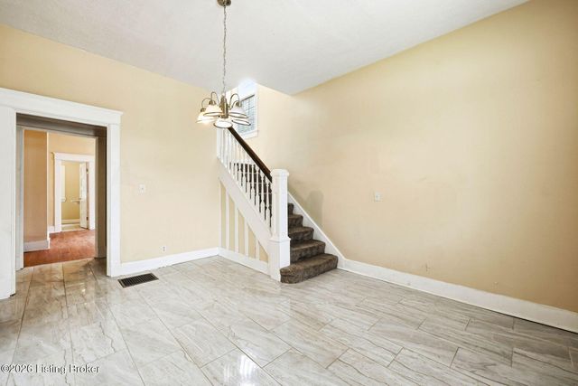 3712 W Broadway, Louisville, KY 40211