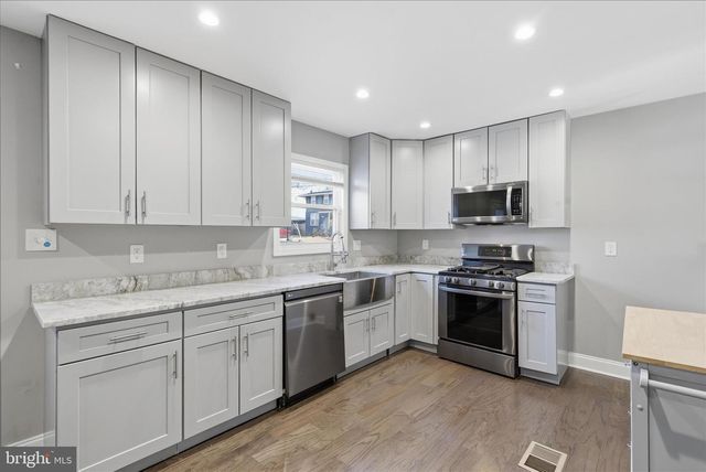 6512 SEAT PLEASANT DR, Capitol Heights, MD 20743