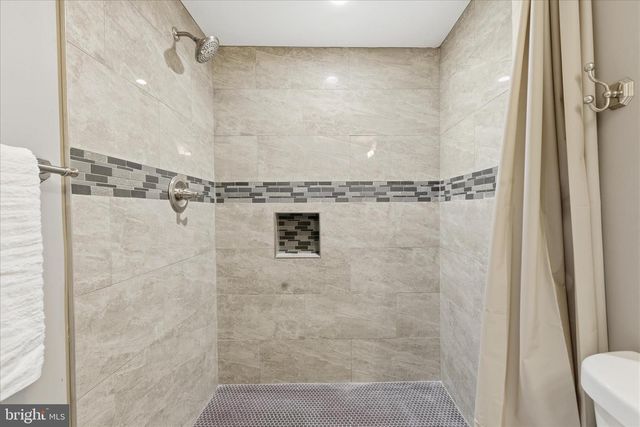 6512 SEAT PLEASANT DR, Capitol Heights, MD 20743