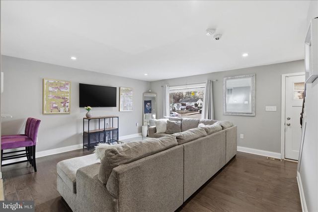 6512 SEAT PLEASANT DR, Capitol Heights, MD 20743