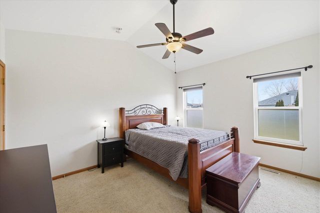 N8330 Whippoorwill ROAD, Ixonia, WI 53036