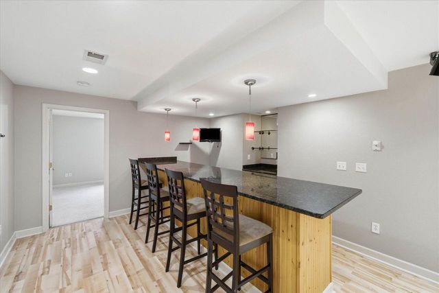 N8330 Whippoorwill ROAD, Ixonia, WI 53036