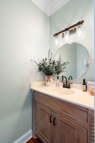 1600 Oakdale Rd, Westmoreland, TN 37186