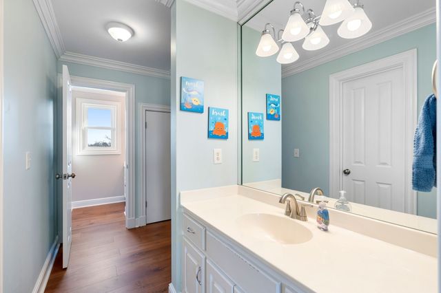 1600 Oakdale Rd, Westmoreland, TN 37186