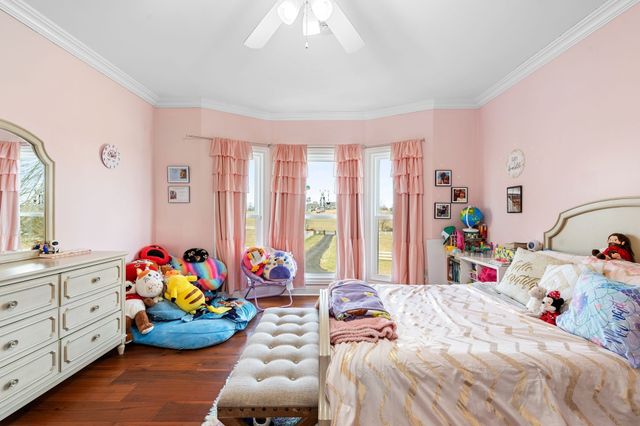 1600 Oakdale Rd, Westmoreland, TN 37186