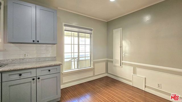 1020 S Norton Avenue B, Los Angeles, CA 90019
