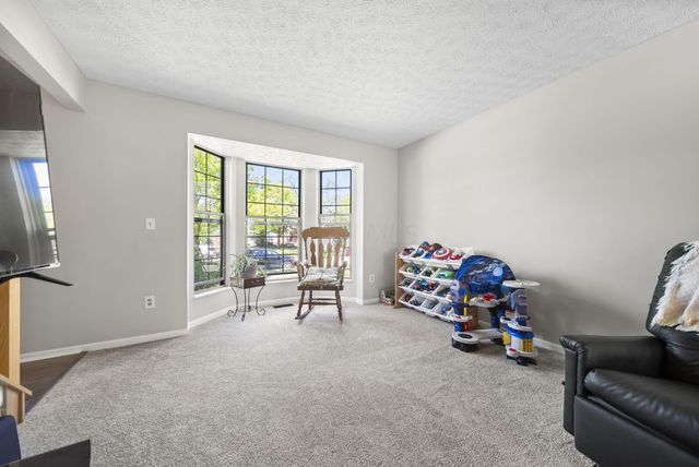 1343 Wild Horse Drive, Grove City, OH 43123
