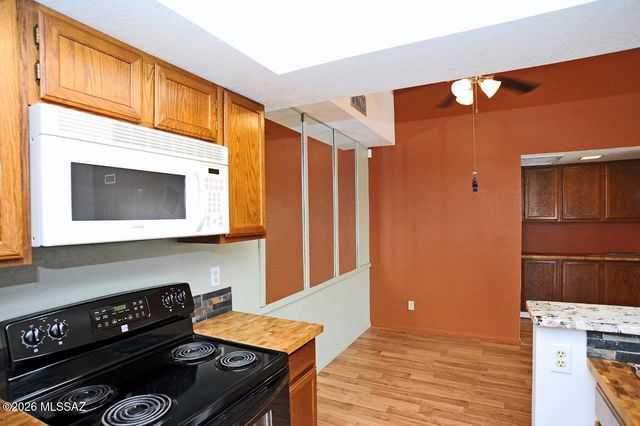 7916 E Colette Cir Unit 54, Tucson, AZ 85710