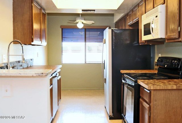 7916 E Colette Cir Unit 54, Tucson, AZ 85710