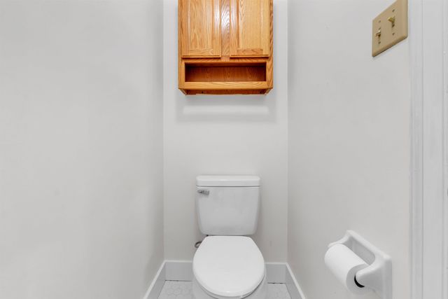 8596 MEADOW GREEN DR, Memphis, TN 38016