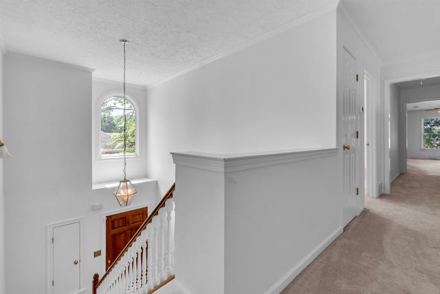 8596 MEADOW GREEN DR, Memphis, TN 38016