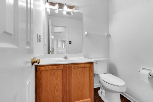 8596 MEADOW GREEN DR, Memphis, TN 38016