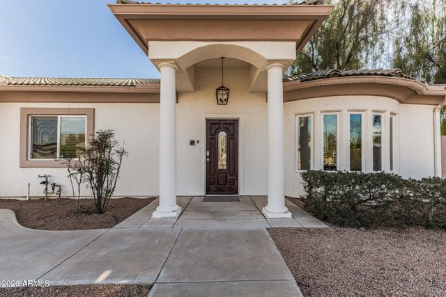 3225 W MARCONI Avenue, Phoenix, AZ 85053