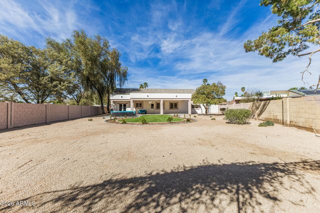 3225 W MARCONI Avenue, Phoenix, AZ 85053
